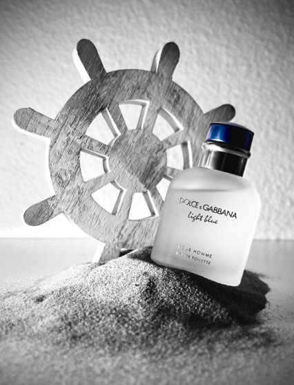 Bleu de Chanel, Creed Aventus, y Light Blue Dolce Gabbana