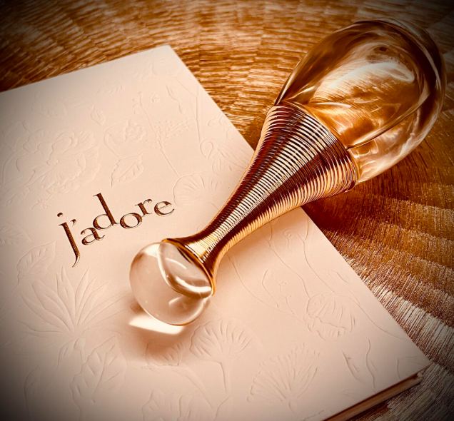 CH DAMA, 212 SEXY FEM, ISSEY MIYAKE FEM, JADORE